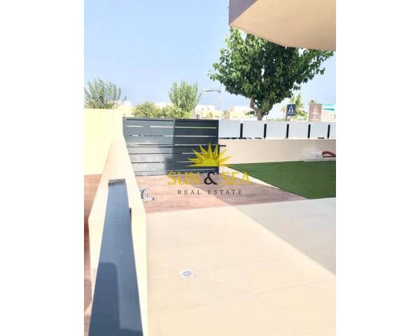 3 bedroom Townhouse for rent in El Mojon, Pilar de la Horadada with pool - € 1,100 (Ref: 9278488)