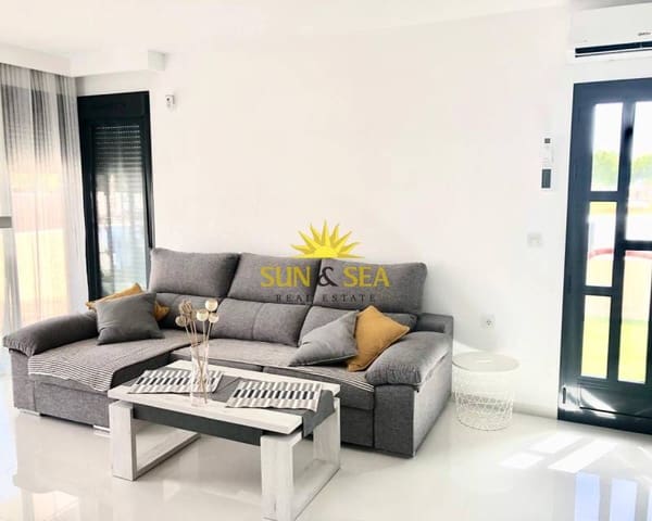 3 bedroom Townhouse for rent in El Mojon, Pilar de la Horadada with pool - € 1,100 (Ref: 9278488)