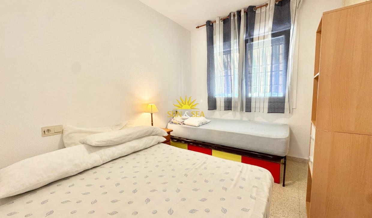 2 sovrum Lägenhet för semesterbostäder i Guardamar del Segura med pool - 550 € (Ref: 9278730)