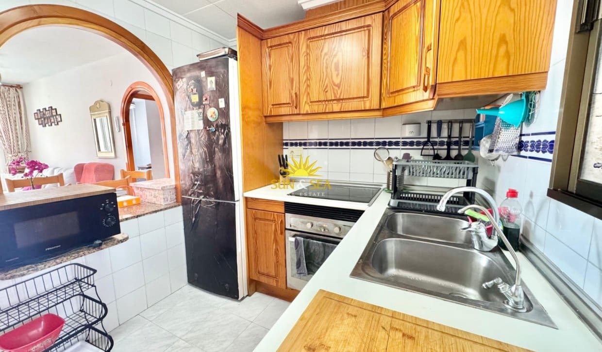 2 sovrum Lägenhet för semesterbostäder i Guardamar del Segura med pool - 550 € (Ref: 9278730)