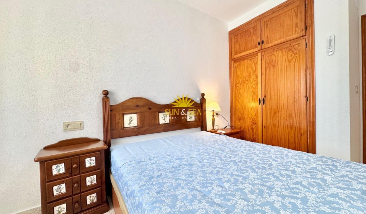 2 sovrum Lägenhet för semesterbostäder i Guardamar del Segura med pool - 550 € (Ref: 9278730)