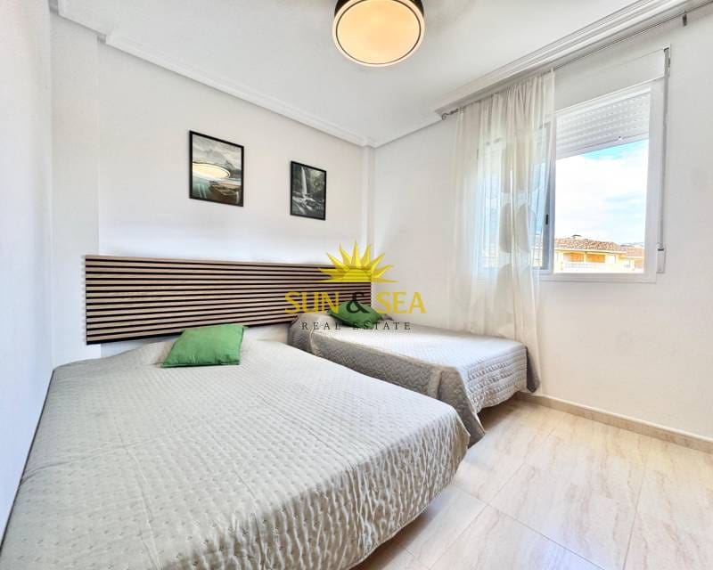 2 bedroom Apartment for rent in Orihuela with pool - € 800 (Ref: 9279785)