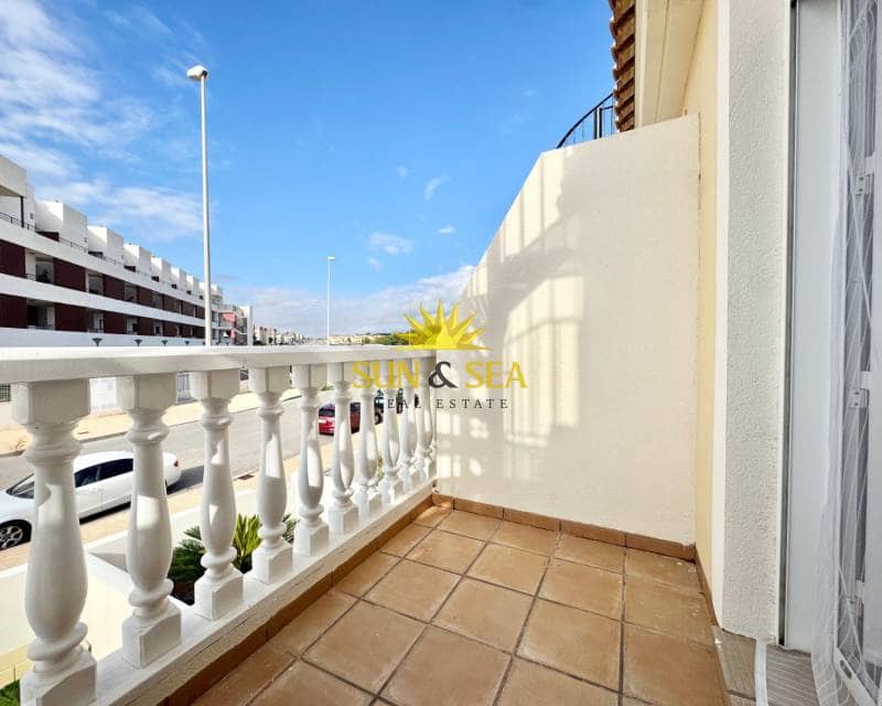 2 bedroom Apartment for rent in Orihuela with pool - € 800 (Ref: 9279785)