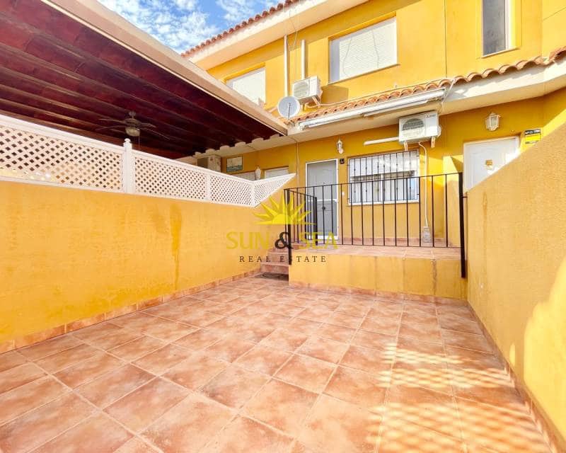 2 soveværelse Villa til leje i Isla Plana - € 900 (Ref: 9279855)