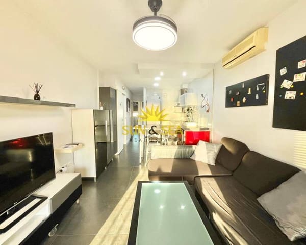 2 soverom Leilighet til leie i La Manga del Mar Menor med svømmebasseng - € 550 (Ref: 9282825)