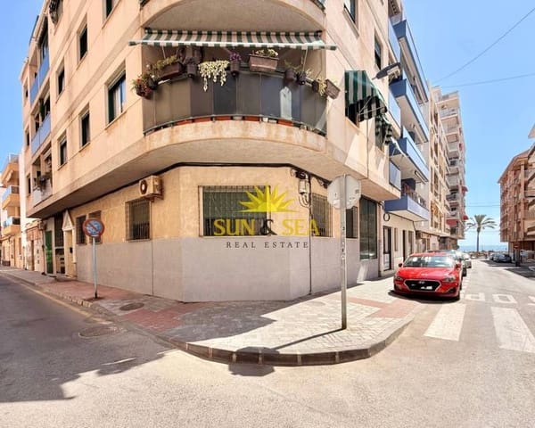Piso de 2 habitaciones en Centro, Torrevieja en venta - 143.000 € (Ref: 9288267)
