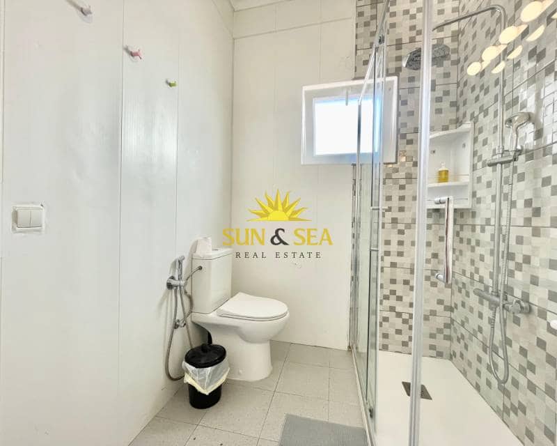 3 quarto Apartamento para arrendar em Torre del Moro com piscina - 950 € (Ref: 9288493)