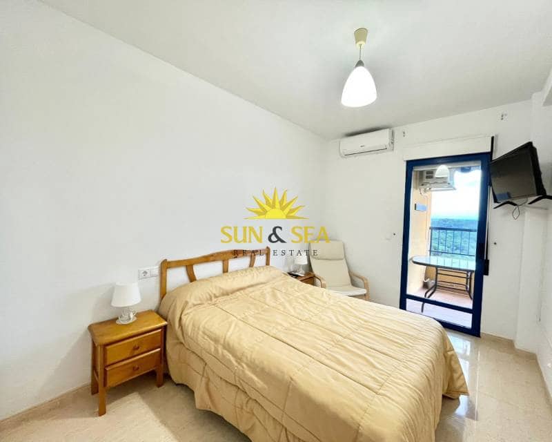 2 soveværelse Lejlighed til leje i Dehesa de Campoamor med swimmingpool garage - € 700 (Ref: 9292356)