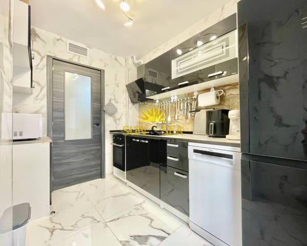 3 chambre Appartement à vendre à Playa del Acequión, Torrevieja - 197 000 € (Ref: 9296066)