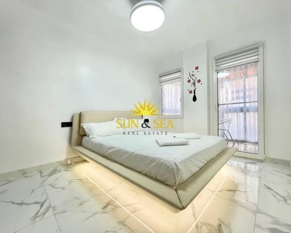 3 chambre Appartement à vendre à Playa del Acequión, Torrevieja - 197 000 € (Ref: 9296066)