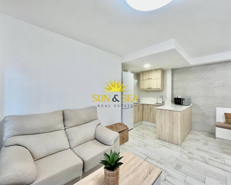 2 bedroom Apartment for rent in La Veleta - € 800 (Ref: 9296501)