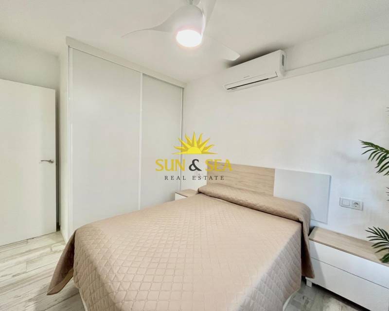 2 bedroom Apartment for rent in La Veleta - € 800 (Ref: 9296501)