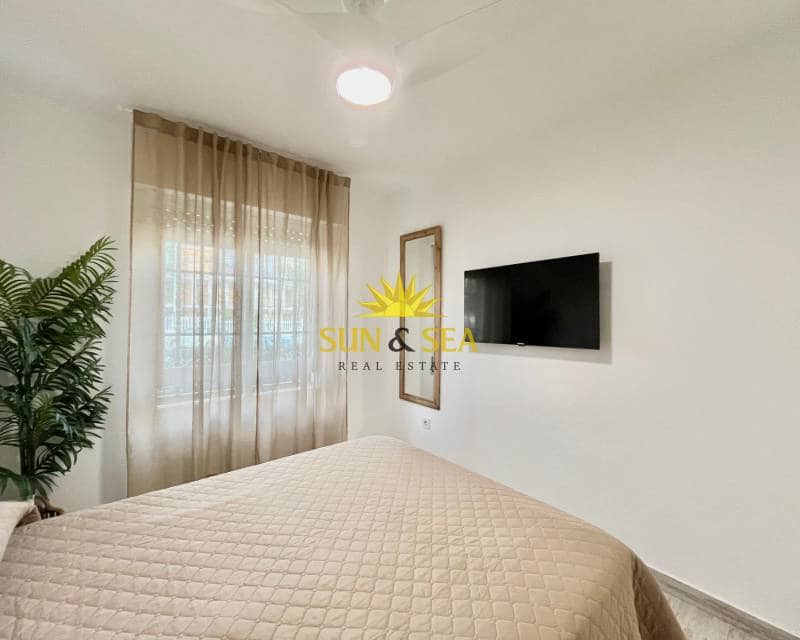 2 bedroom Apartment for rent in La Veleta - € 800 (Ref: 9296501)