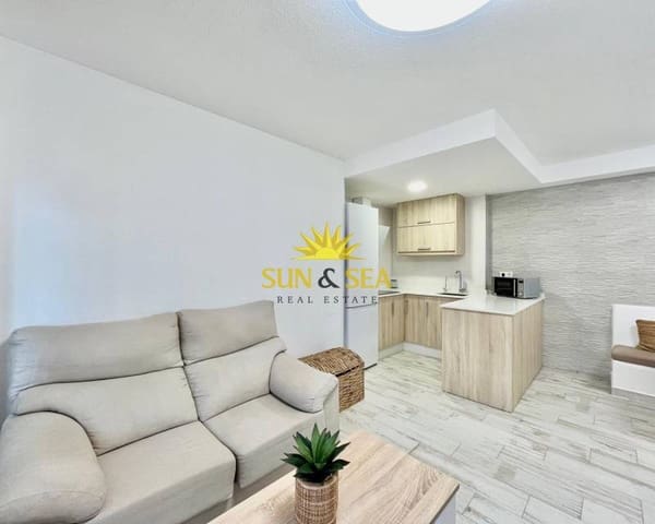 Apartamento de 2 habitaciones en La Veleta, Torrevieja en alquiler - 800 € (Ref: 9296501)