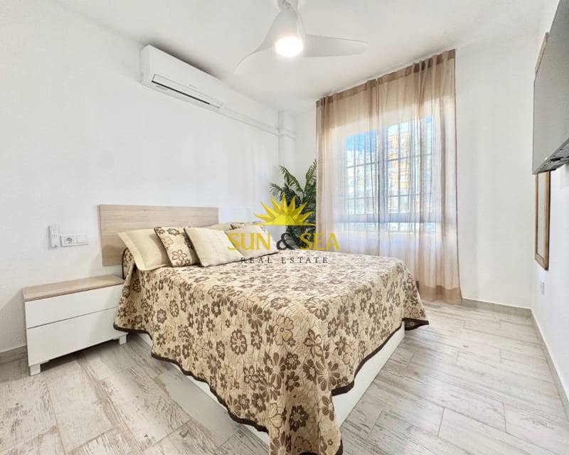 2 bedroom Flat for rent in La Veleta - € 800 (Ref: 9296501)