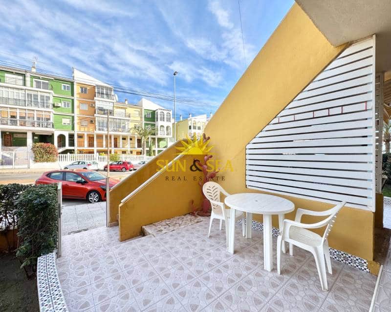 2 bedroom Flat for rent in La Veleta - € 800 (Ref: 9296501)