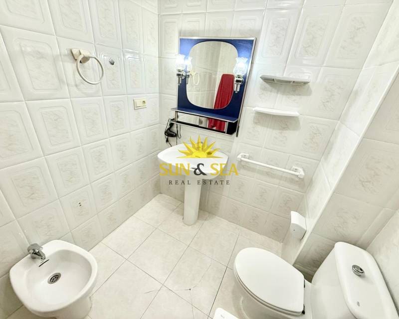 3 Zimmer Apartment zu vermieten in Guardamar del Segura - 900 € (Ref: 9297773)
