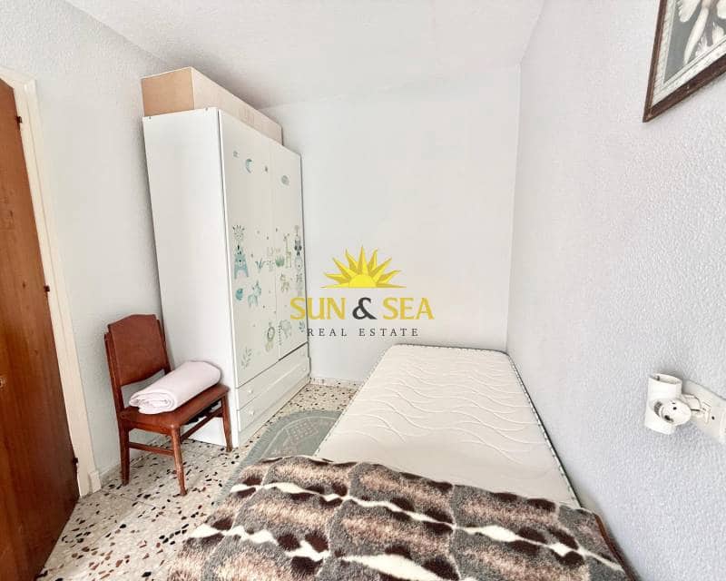 3 Zimmer Apartment zu vermieten in Guardamar del Segura - 900 € (Ref: 9297773)