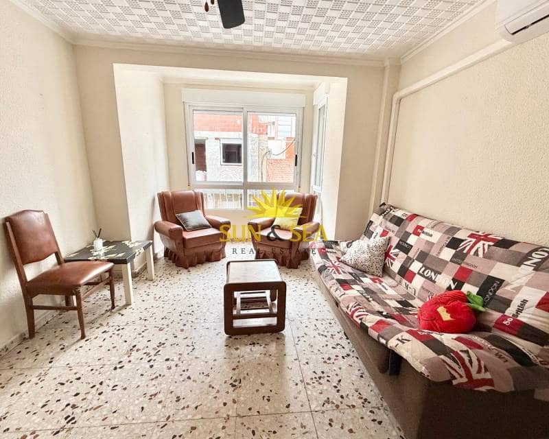 3 Zimmer Apartment zu vermieten in Guardamar del Segura - 900 € (Ref: 9297773)