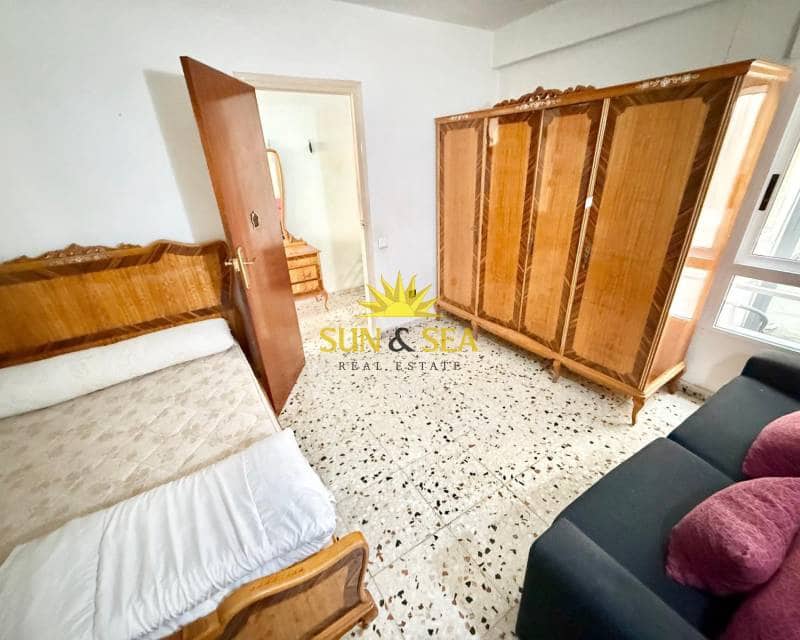 3 Zimmer Apartment zu vermieten in Guardamar del Segura - 900 € (Ref: 9297773)