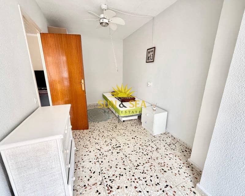 3 Zimmer Apartment zu vermieten in Guardamar del Segura - 900 € (Ref: 9297773)