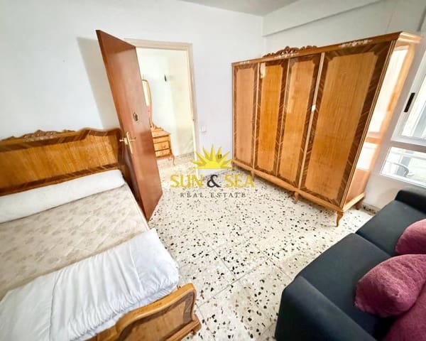 3 Zimmer Apartment zu vermieten in Zona Pueblo, Guardamar del Segura - 900 € (Ref: 9297773)