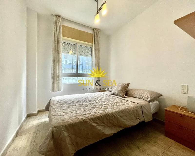 1 Zimmer Apartment zu vermieten in Torrevieja mit Pool - 650 € (Ref: 9301995)