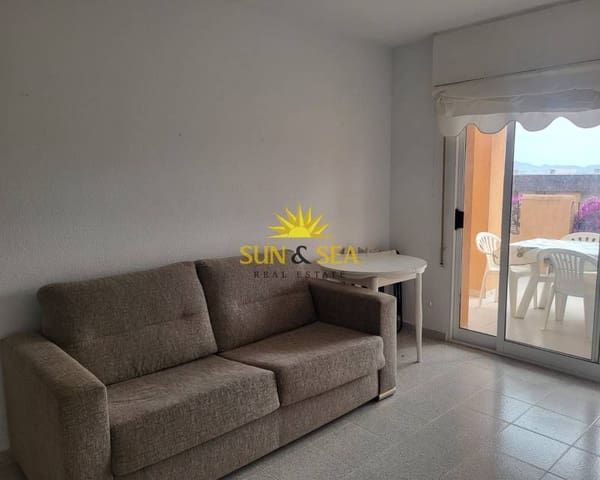 1 makuuhuone Huoneisto vuokrattavana paikassa La Manga del Mar Menor mukana uima-altaan - 650 € (Ref: 9306842)