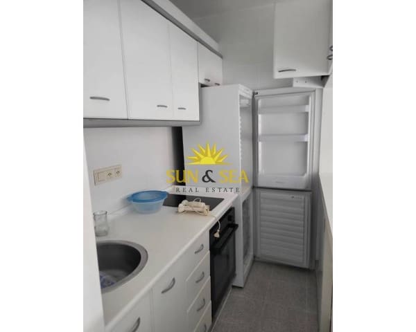 1 makuuhuone Huoneisto vuokrattavana paikassa La Manga del Mar Menor mukana uima-altaan - 650 € (Ref: 9306842)