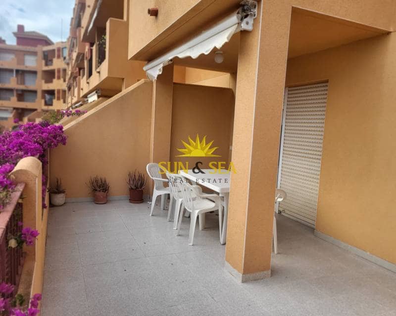 1 soveværelse Lejlighed til leje i La Manga del Mar Menor med swimmingpool - € 650 (Ref: 9306842)