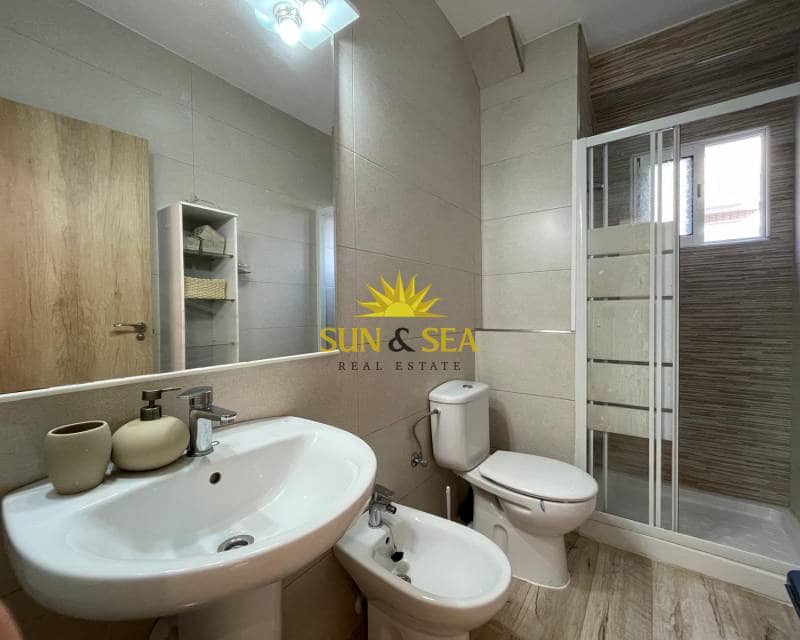 4 sypialnia Apartament do wynajęcia w Santa Pola z garażem - 1 100 € (Ref: 9306843)