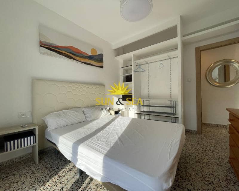 4 sypialnia Apartament do wynajęcia w Santa Pola z garażem - 1 100 € (Ref: 9306843)