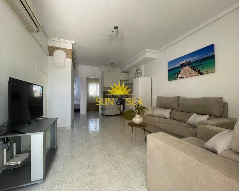 2 bedroom Apartment for rent in Ciudad Quesada with pool - € 800 (Ref: 9307258)