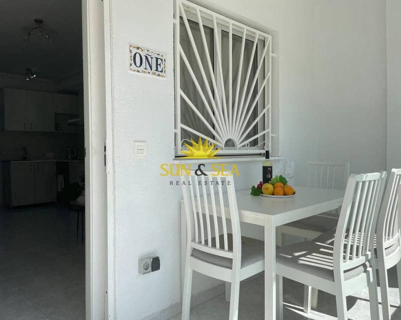 2 bedroom Apartment for rent in Ciudad Quesada with pool - € 800 (Ref: 9307258)