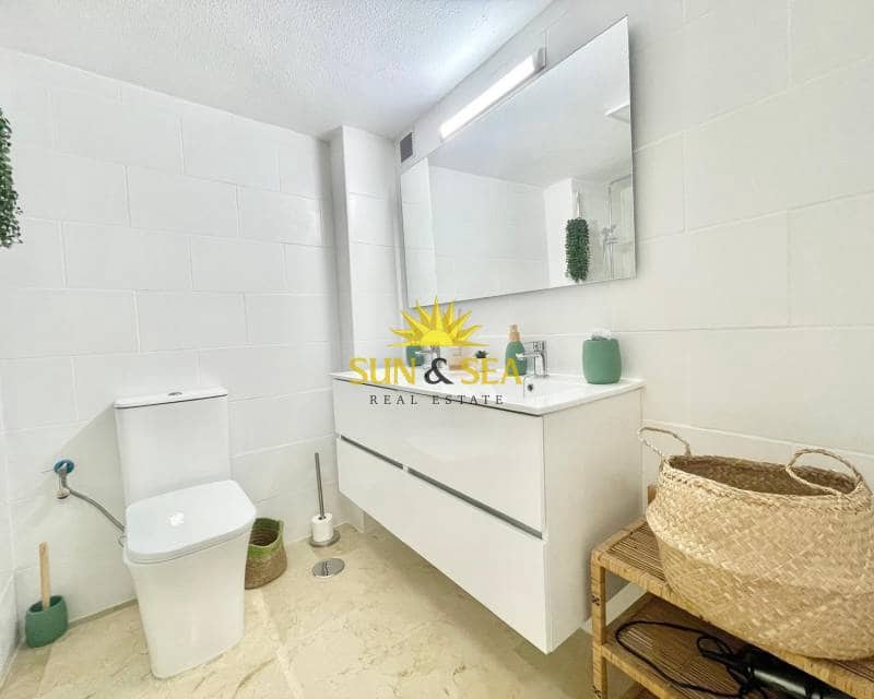 4 sypialnia Penthouse do wynajęcia w Dehesa de Campoamor z basenem garażem - 1 300 € (Ref: 9308055)