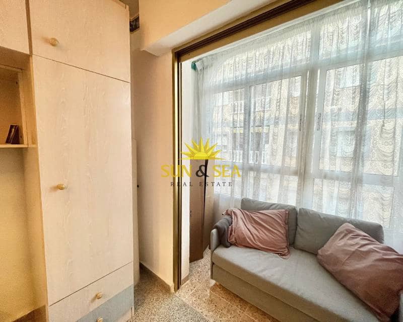 1 bedroom Studio for rent in Torrevieja - € 500 (Ref: 9309067)