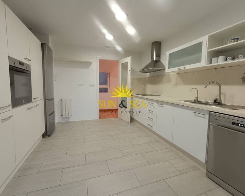 2 bedroom Apartment for rent in Elche / Elx with garage - € 1,200 (Ref: 9309367)