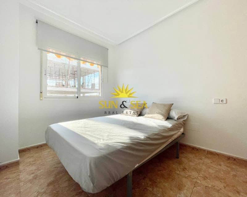 2 soveværelse Lejlighed til leje i San Pedro del Pinatar - € 850 (Ref: 9310208)