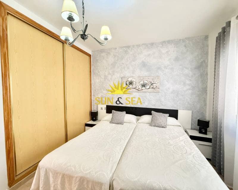   2 soveværelse   ferieLejlighed i Santiago de la Ribera     - € 700 (Ref: 9311586)