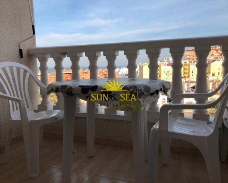 Appartement de 2 chambres à louer à Torre del Moro avec piscine - 700 € (Ref: 9312051)