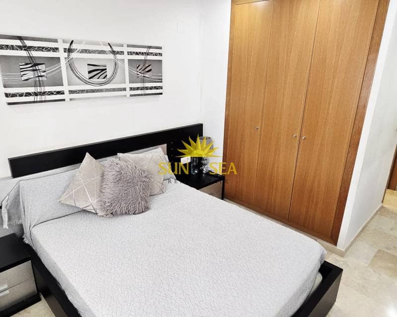 3 bedroom Apartment for rent in Alicante / Alacant city with pool garage - € 1,500 (Ref: 9314499)