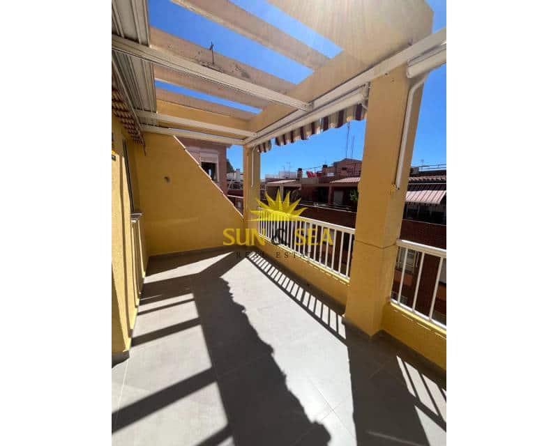 1 sypialnia Apartament do wynajęcia w Torrevieja z basenem - 900 € (Ref: 9319708)