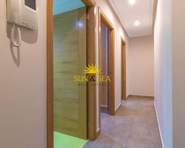 3 soverom Leilighet til leie i Avenida Habaneras - Curva de Palangre, Torrevieja med garasje - € 1 200 (Ref: 9319956)