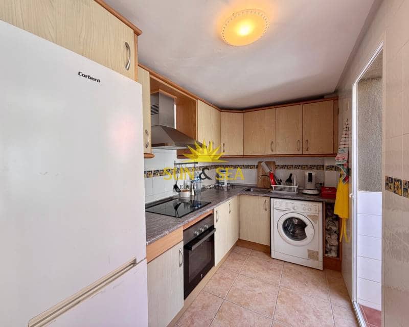 3 makuuhuone Huvila vuokrattavana paikassa Gran Alacant mukana uima-altaan - 1 350 € (Ref: 9325764)