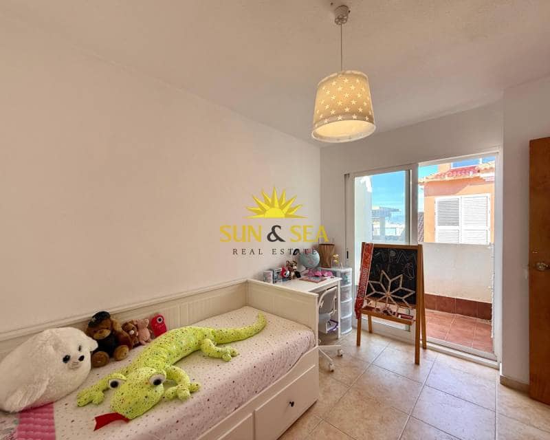 3 makuuhuone Huvila vuokrattavana paikassa Gran Alacant mukana uima-altaan - 1 350 € (Ref: 9325764)