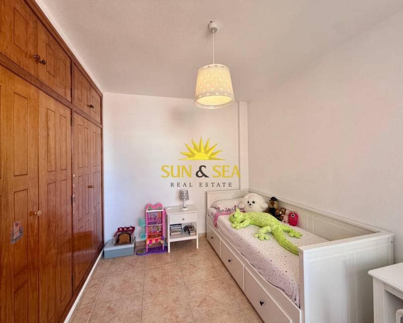 3 makuuhuone Huvila vuokrattavana paikassa Gran Alacant mukana uima-altaan - 1 350 € (Ref: 9325764)