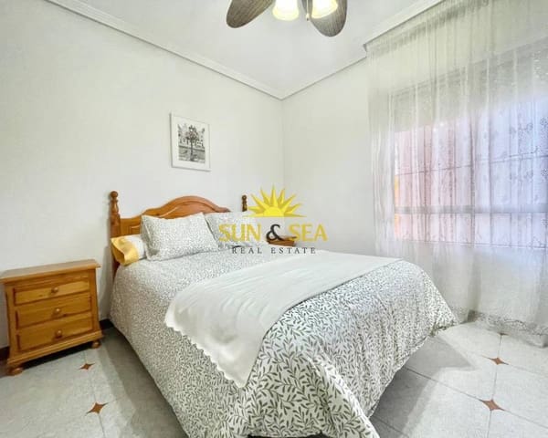 3 quarto Penthouse para arrendar em Playa de los Locos, Torrevieja - 750 € (Ref: 9328637)