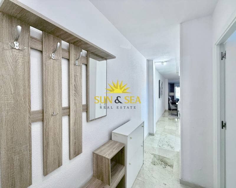 3 soveværelse Lejlighed til leje i Torrevieja - € 1.300 (Ref: 9329577)