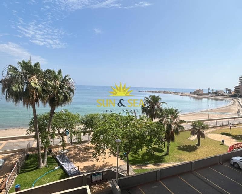 2 sovrum Lägenhet att hyra i La Manga del Mar Menor med pool - 800 € (Ref: 9329867)