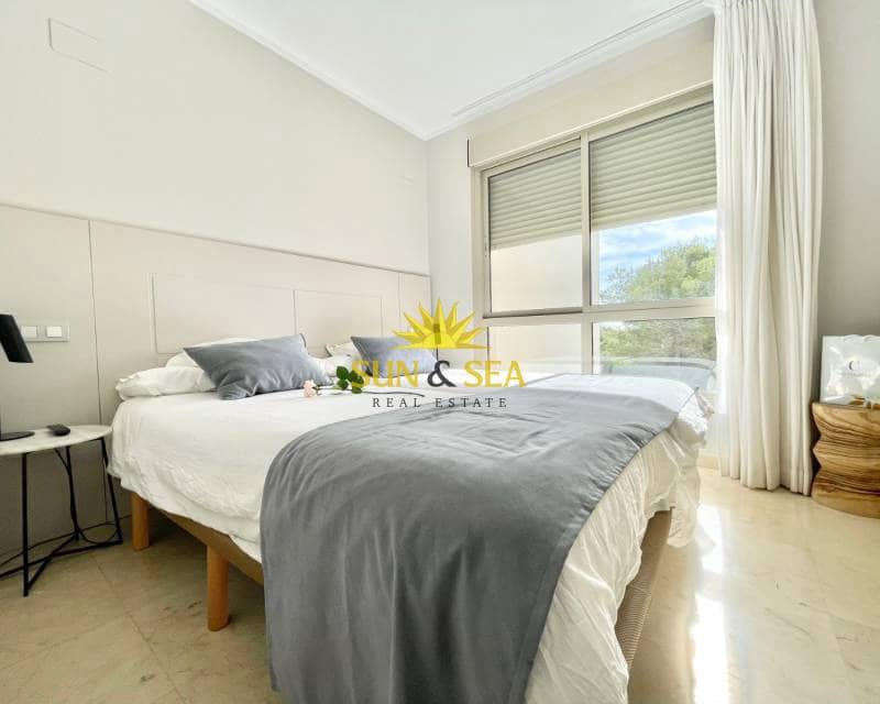 2 sypialnia Apartament do wynajęcia w Las Colinas Golf z basenem - 2 000 € (Ref: 9329869)